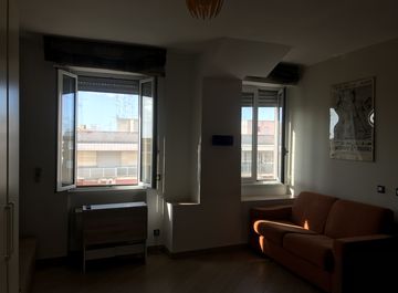 Monolocali Con Ascensore In Affitto Da Privati A Roma In Zona Re Di Roma, San Giovanni | Casa.it 265_x_360_jpg