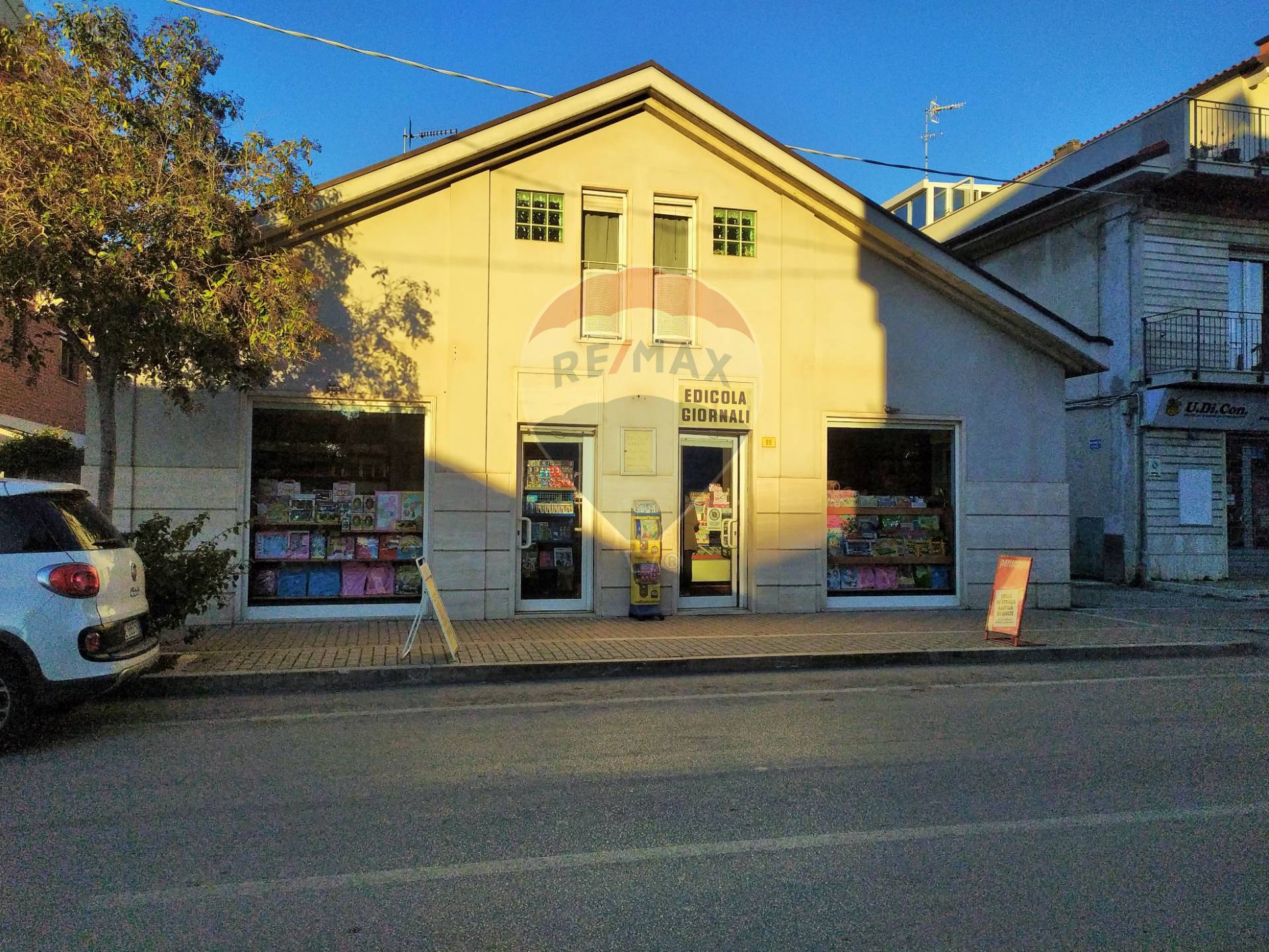 Attività E Licenze In Vendita A Spoltore - Cambiocasa.it 1440_x_1920_jpg
