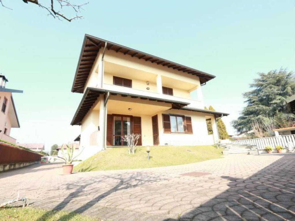 Nuove Costruzioni In Vendita A Uboldo - Cambiocasa.it 767_x_1024_jpg