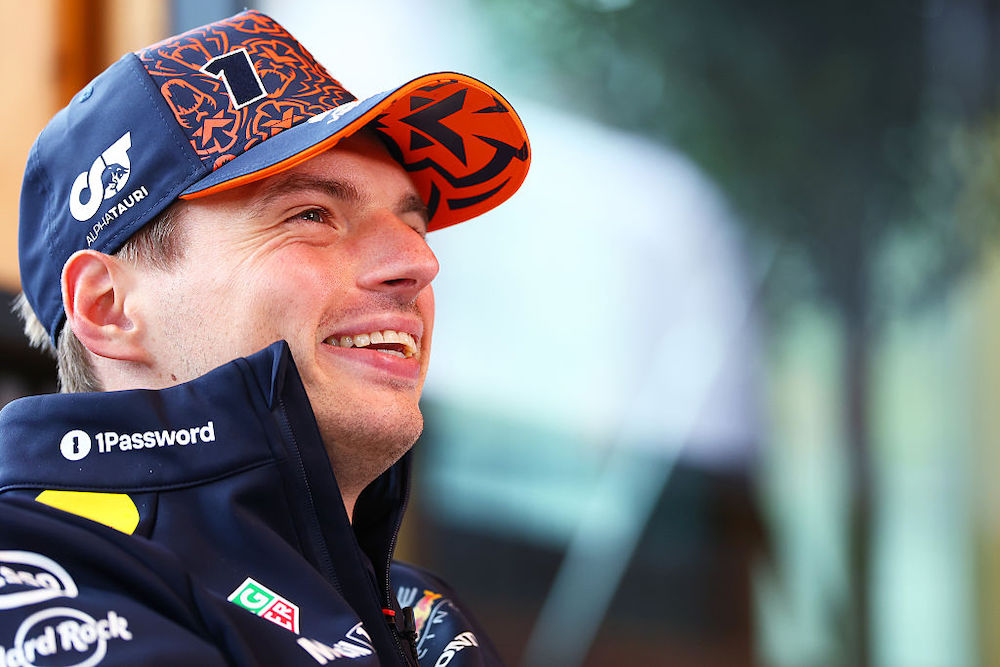 Verstappen confirma que se queda con Red Bull para 2026