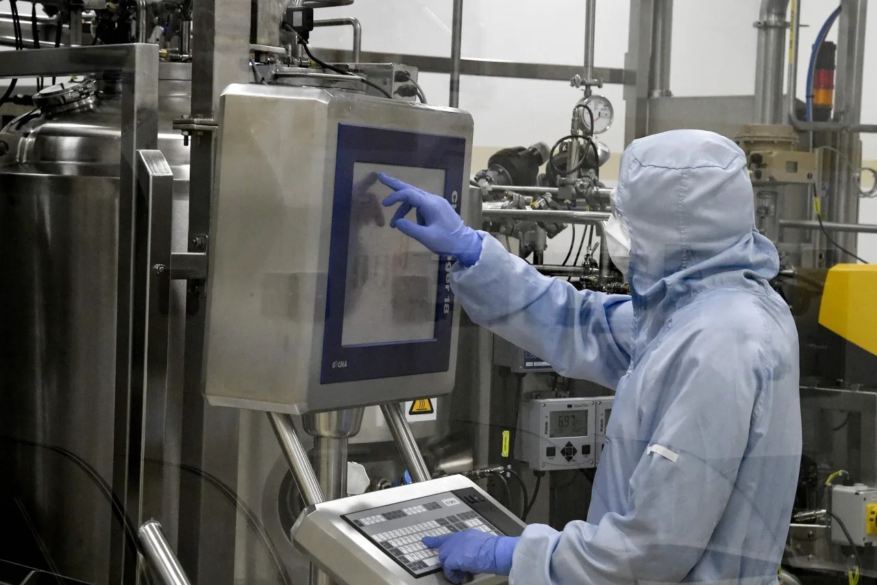 Manufacturing Sector Faces Growing Challenges Amid Rising Tariffs