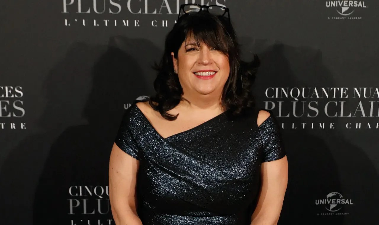 ‘Fifty Shades of Grey’ author E.L. James lists her L.A. mansion for .25 million