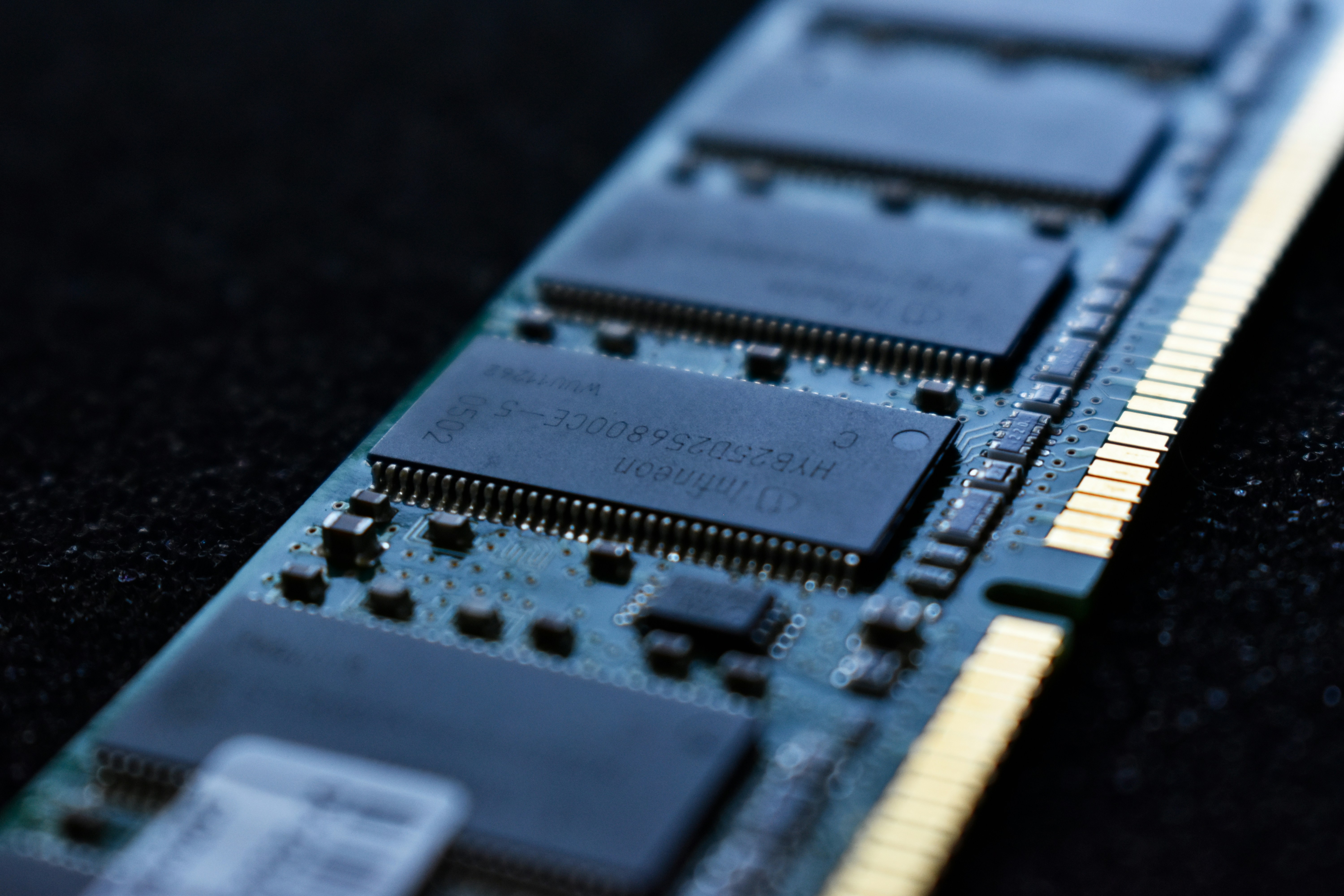 What Are the Latest Trends in Computer Hardware?