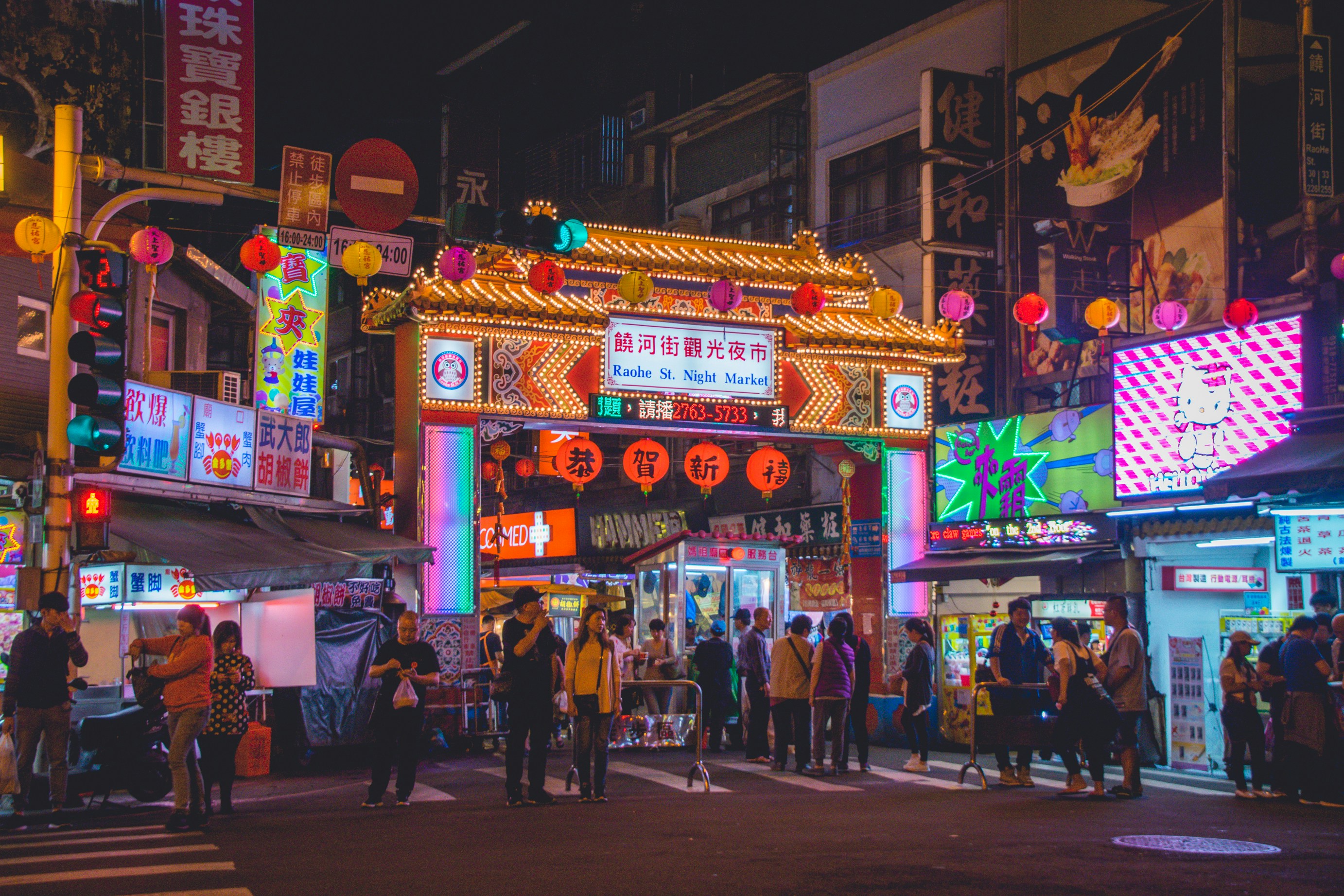 辦公室輕隔間施工廠商怎麼選？避免裝修糾紛的秘訣！高效省心攻略