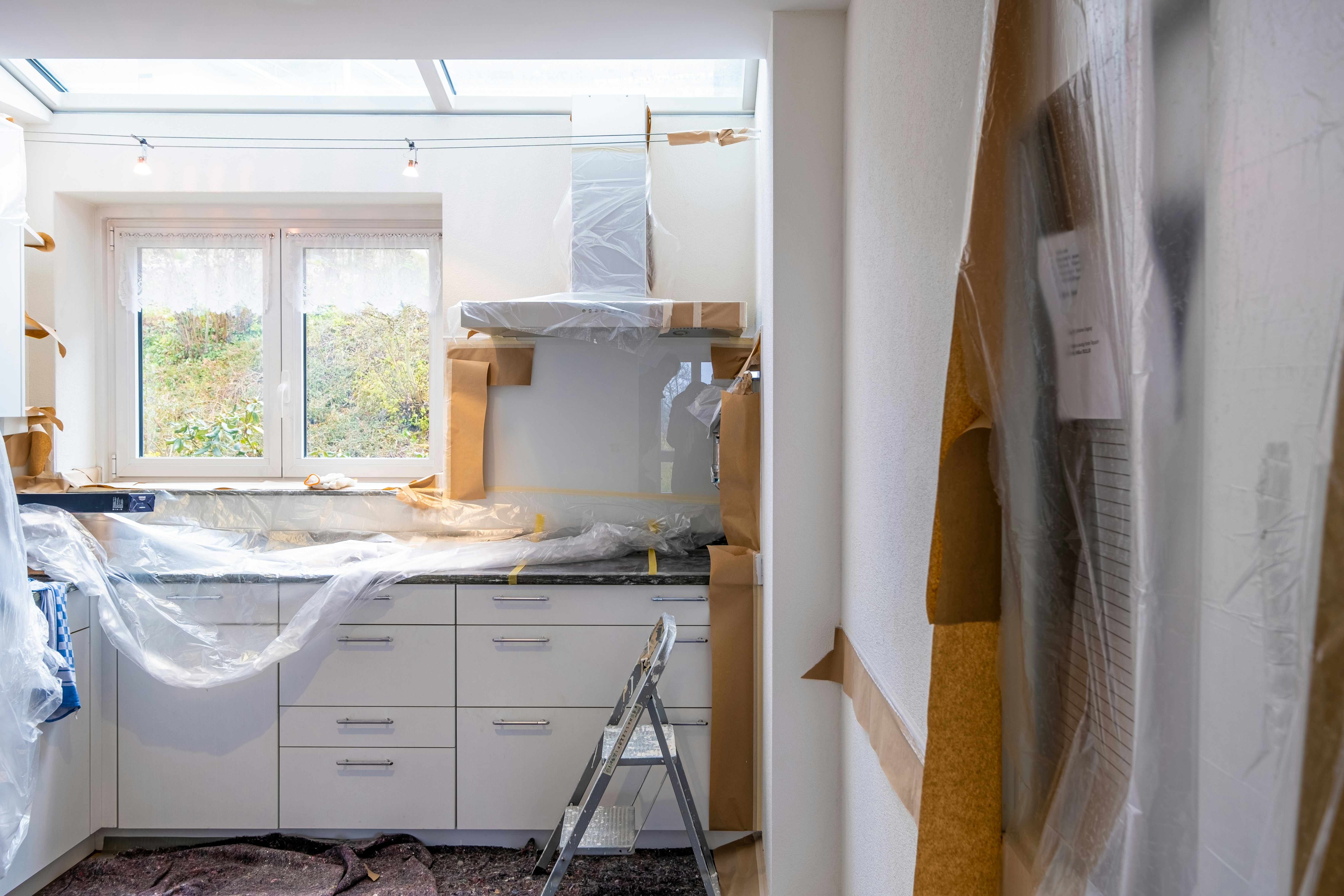 5 DIY Home Maintenance Hacks That Save You Time and Money in 2024