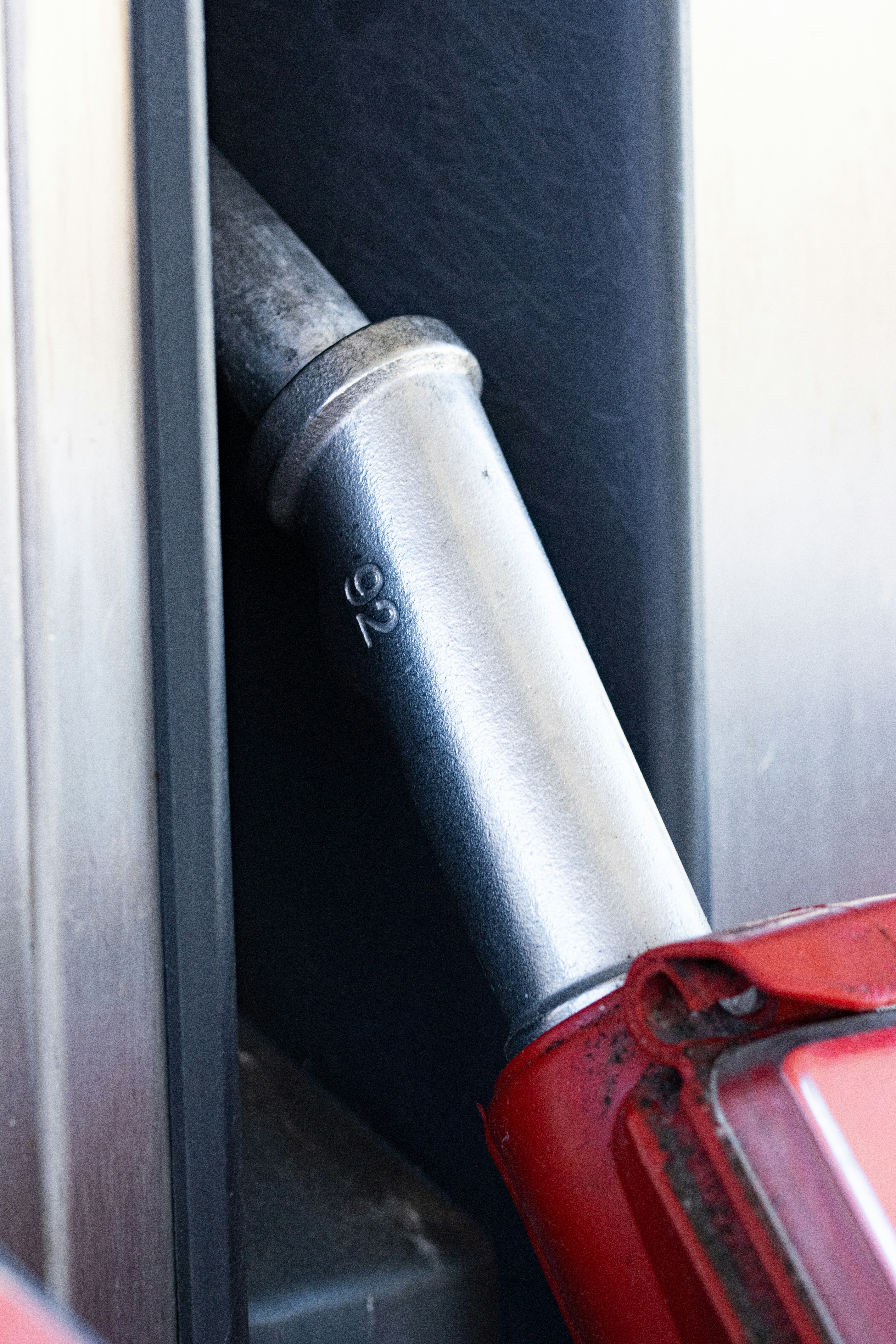 8 Reasons Why Rollers Fail in Garage Door Repairs