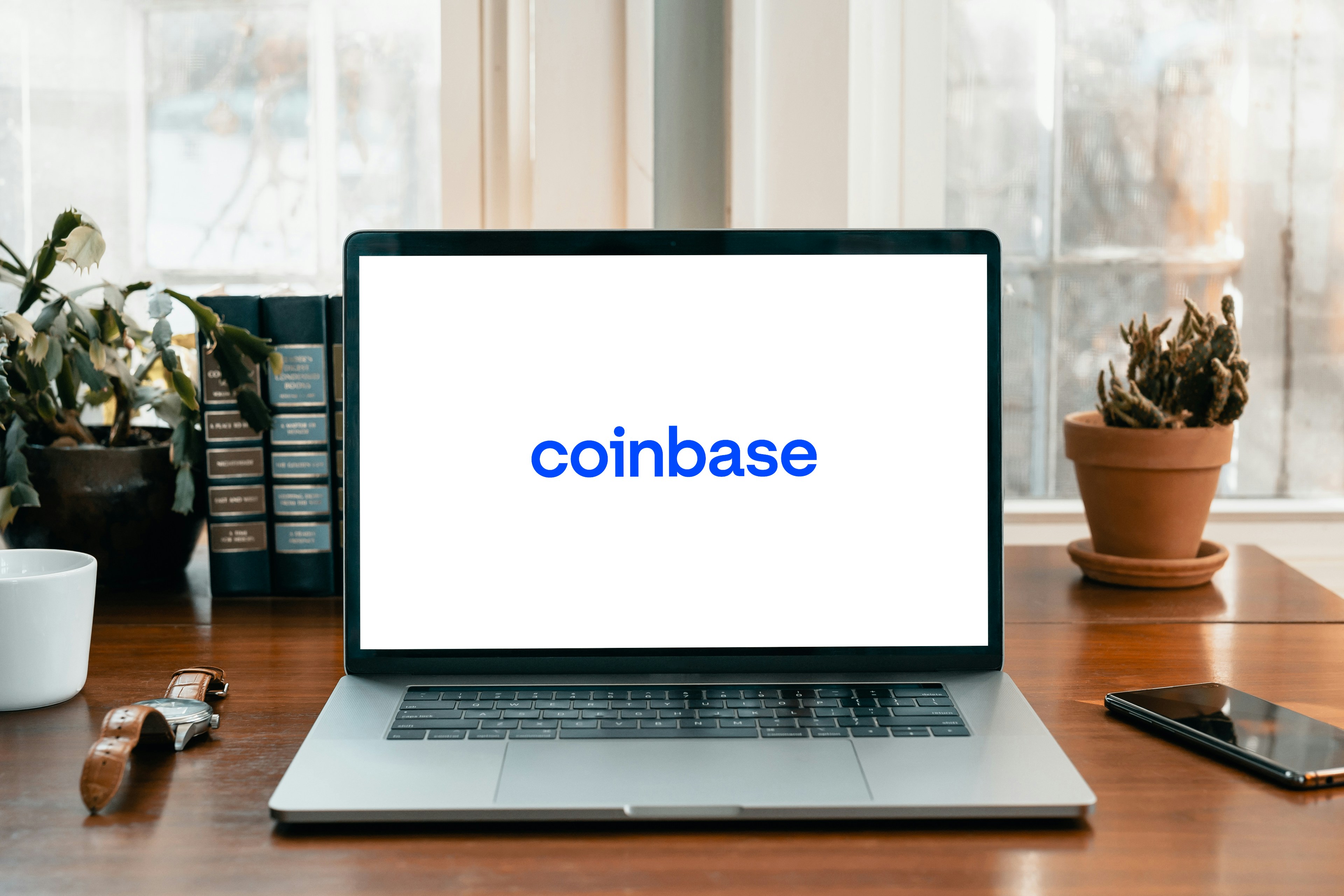 Coinbase planea agregar mercados de predicción y acciones tokenizadas a su plataforma, informa Bloomberg