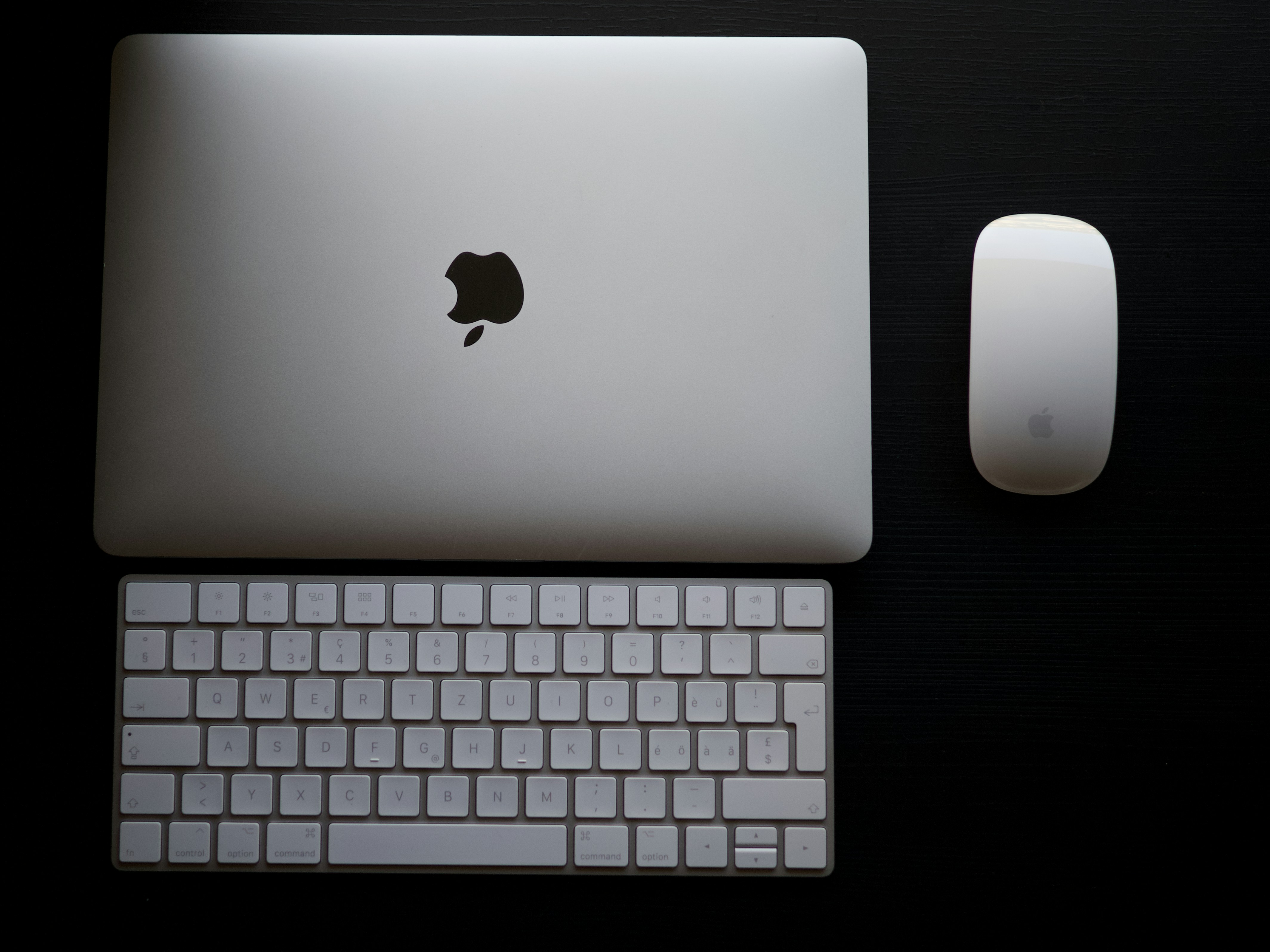 你絕對想不到！睡前滑手機竟能幫你年終多領3萬？