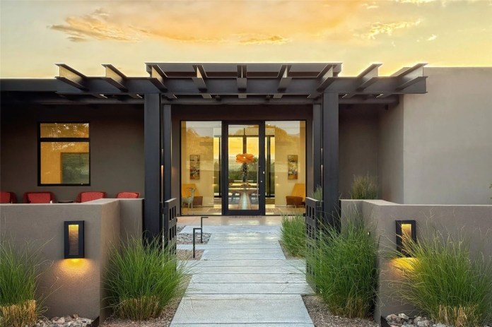 Vote for WSJ’s House of the Month