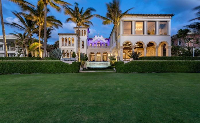 The co-founder of a software company pays $ 51.12 million for the precious house of Delre Beach