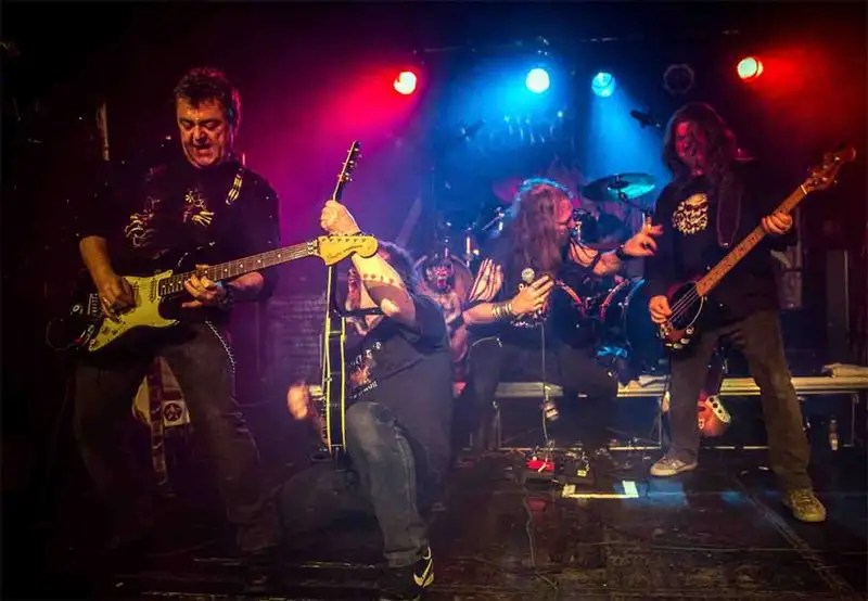 Rolling Bones Rock N Roll Preacher 2016 Metal Jukebox