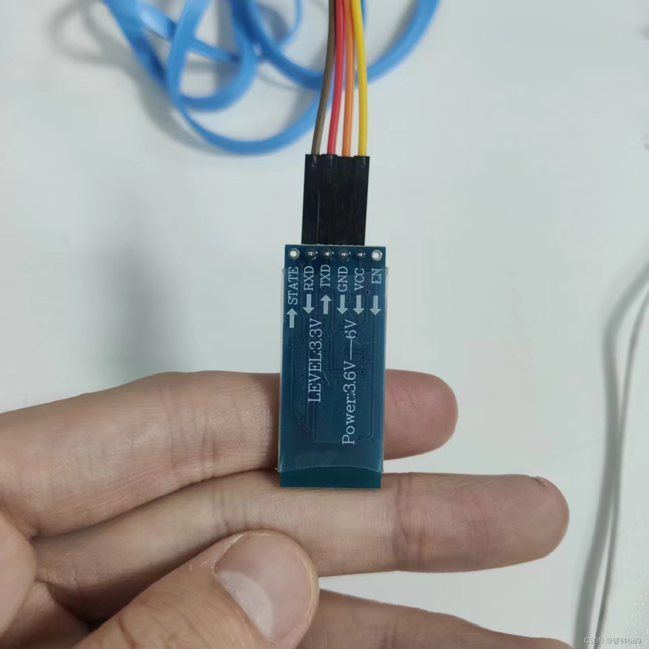 HC06蓝牙模块来点亮stm32GPIO口外设(以点亮三个LED灯为例)