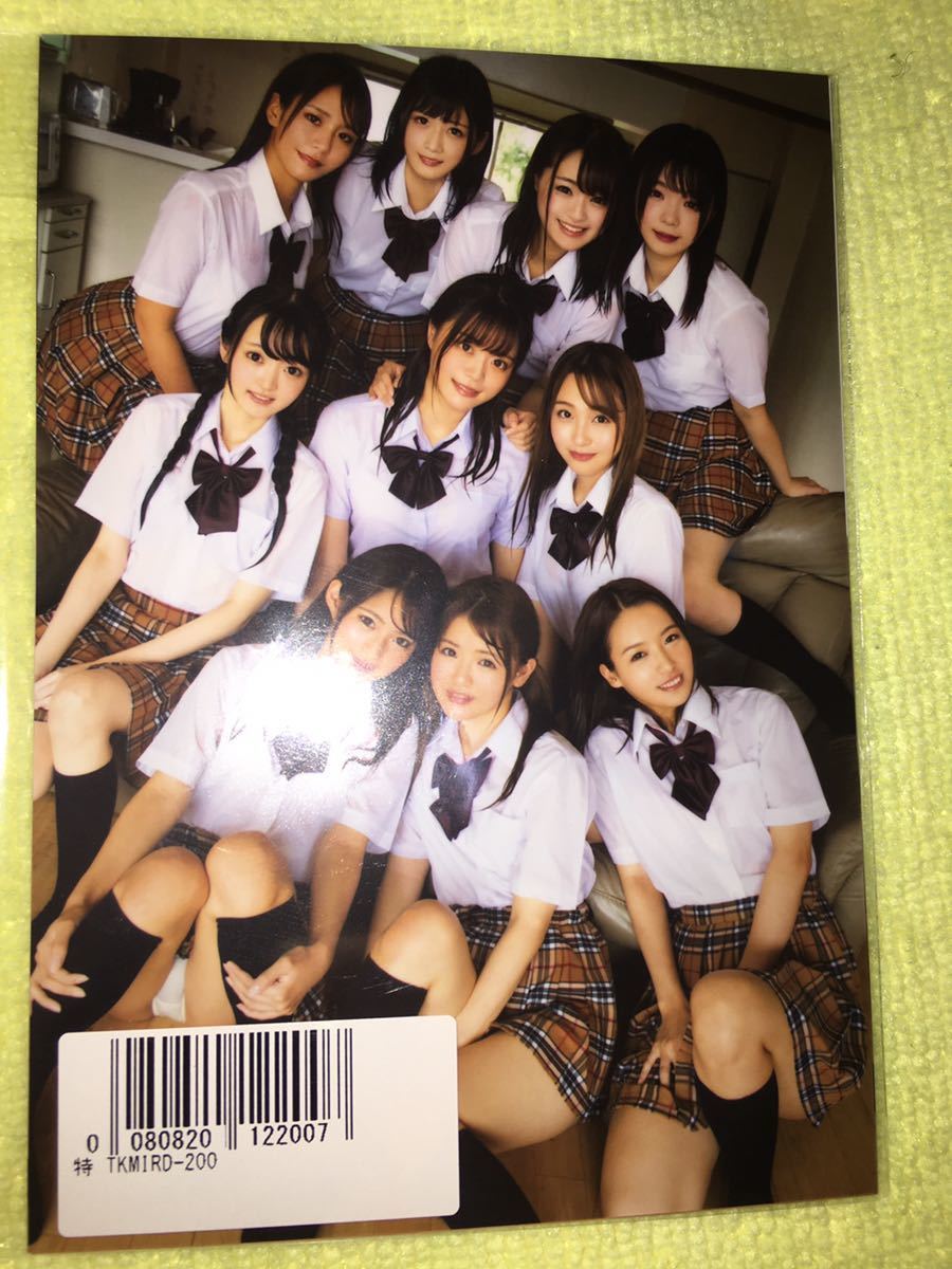 制服 びしょ濡れ