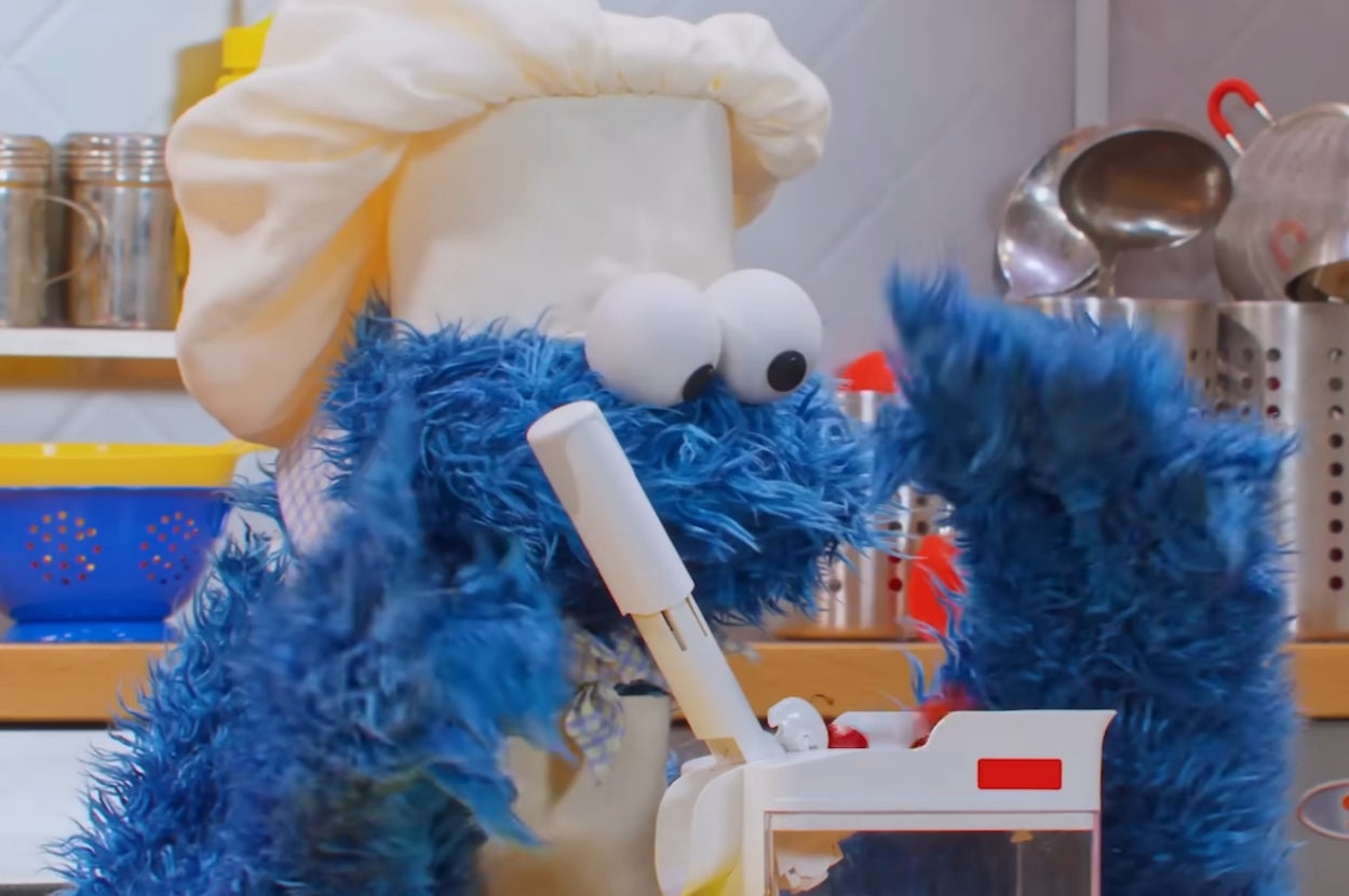 Be An Amateur Baker For 24 Hours To Reveal If You’d Win Or Lose “Holiday Baking Championship”