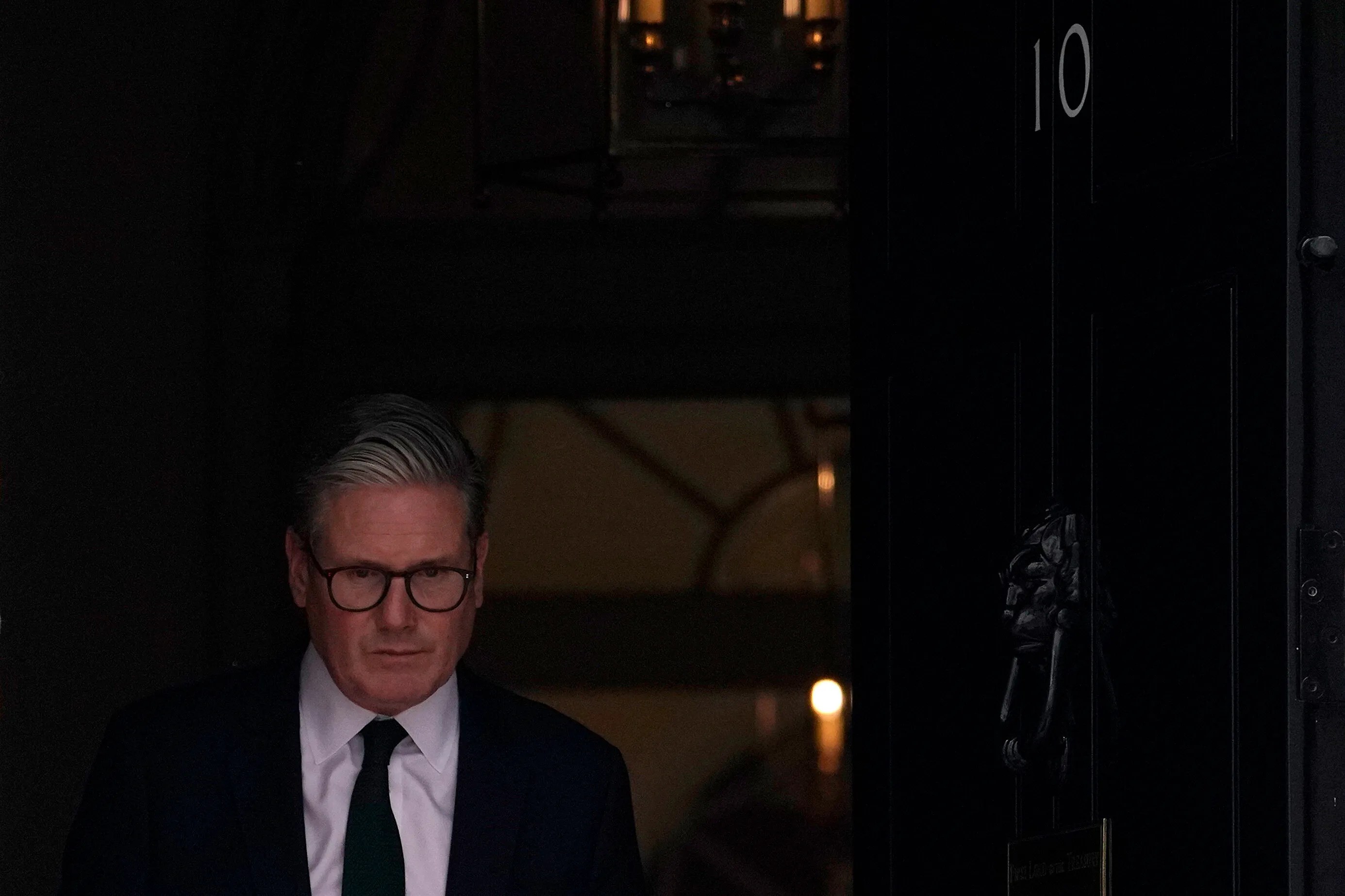 Labour Sleaze Row Deepens With No 10 Pass To Top Donor