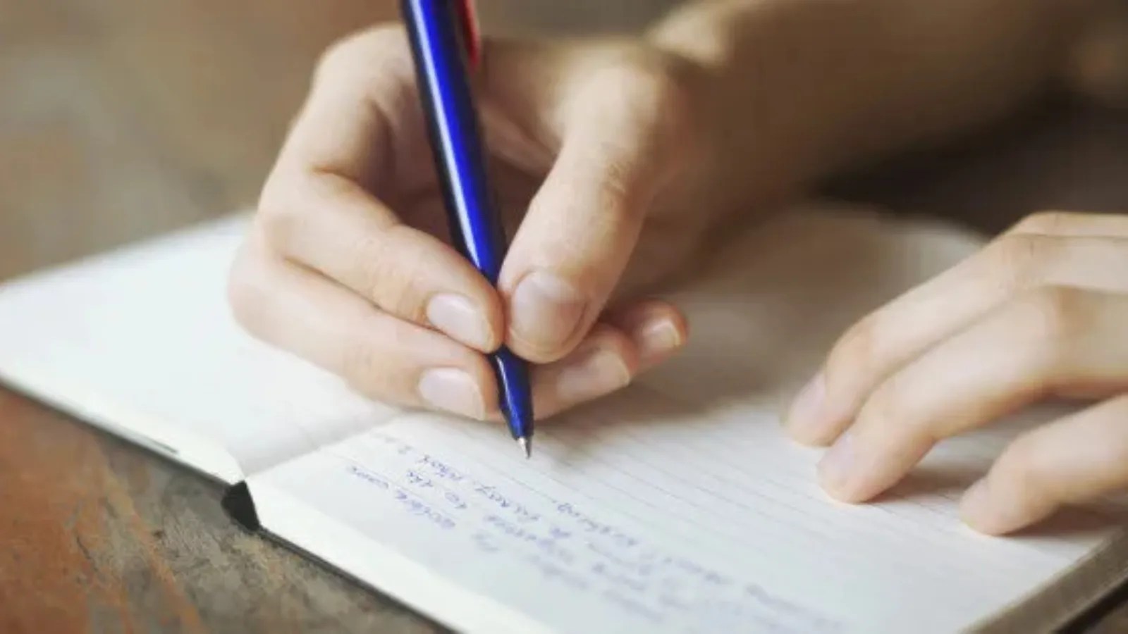 'Nothing Says Over 50' Like Following This 1 Grammar Rule, Experts Say