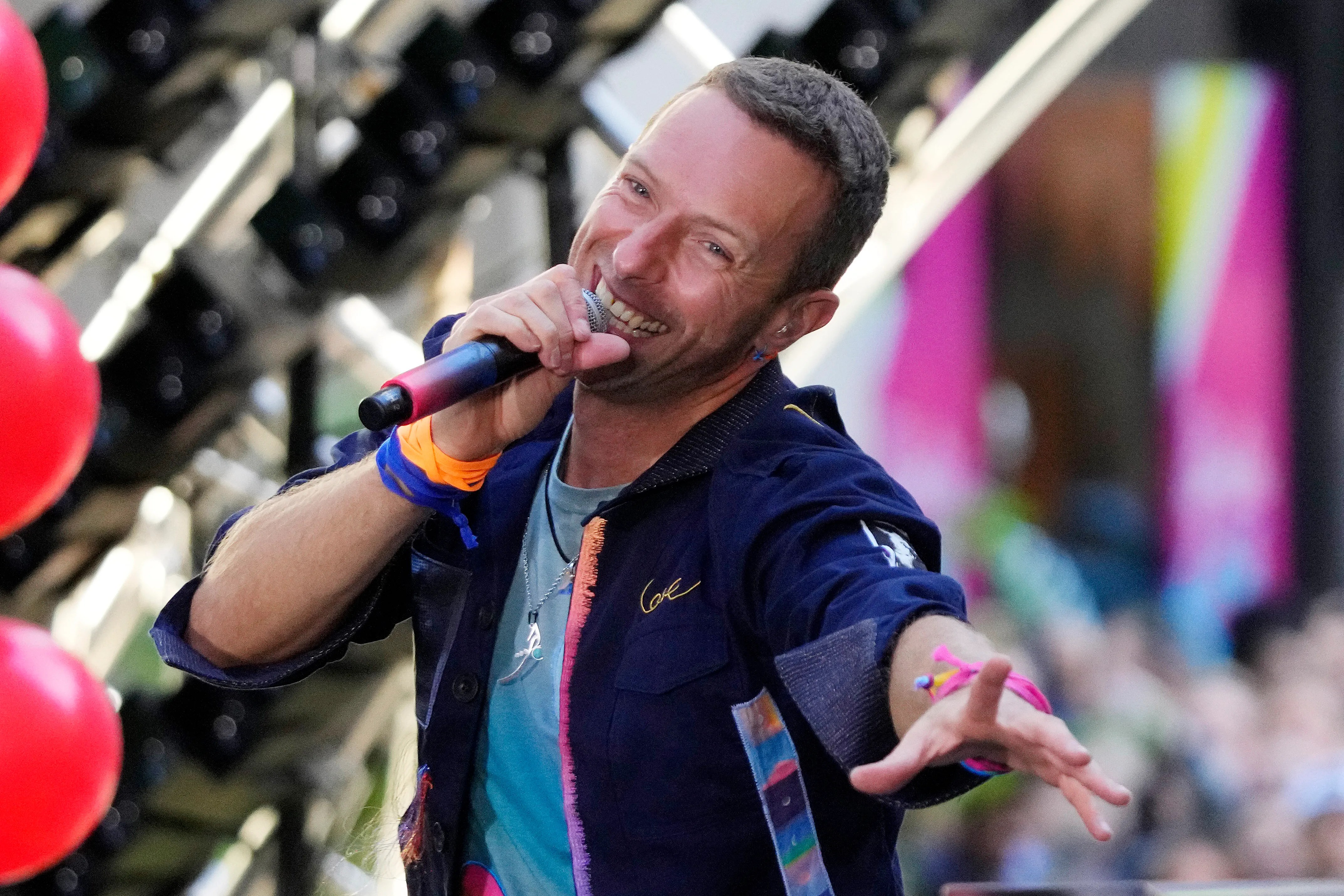 Coldplay Singer Chris Martin Takes A Shocking On-Stage Fall While Performing In Australia
