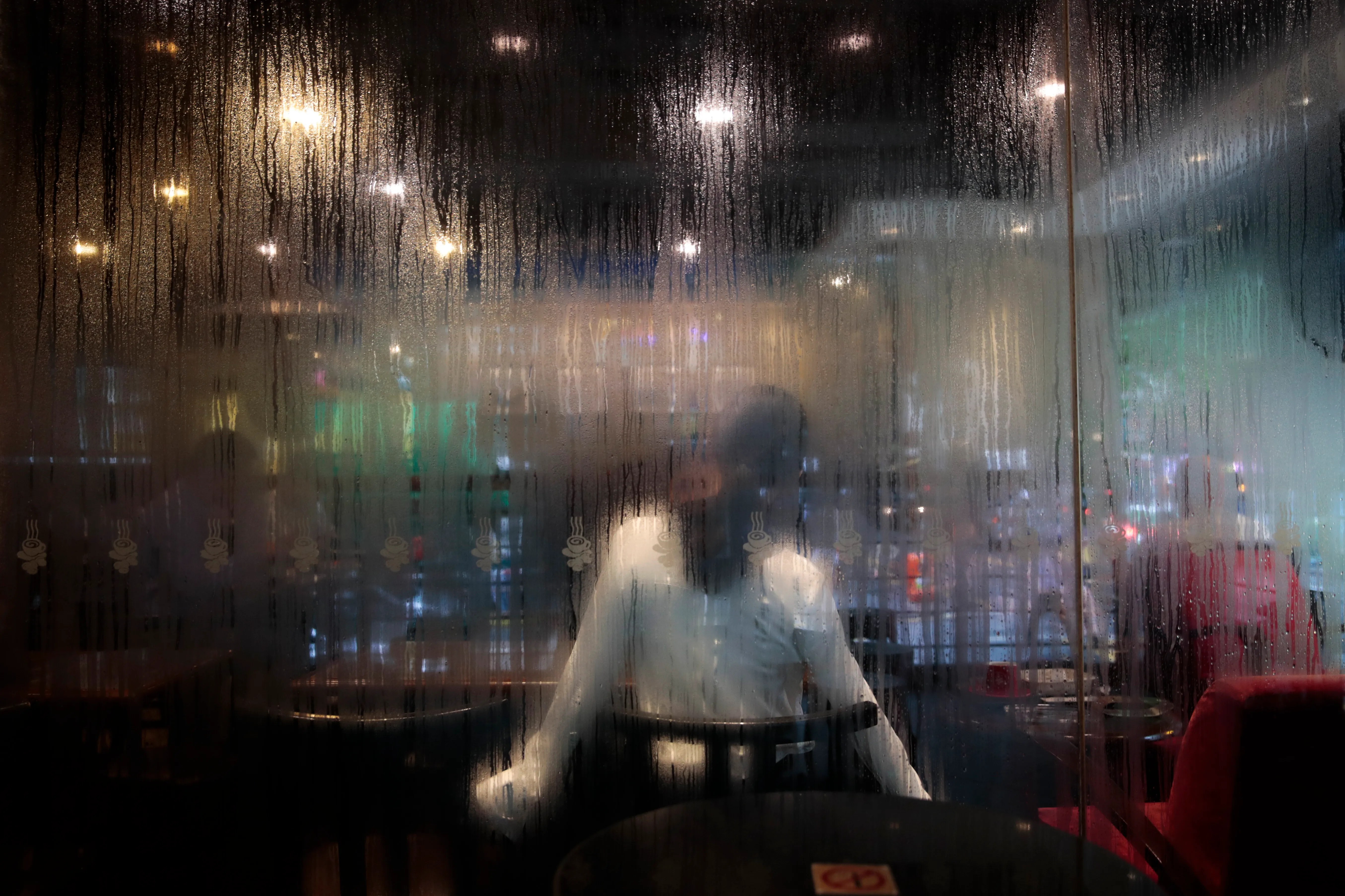 Here’s How To Get Rid Of Morning Window Condensation