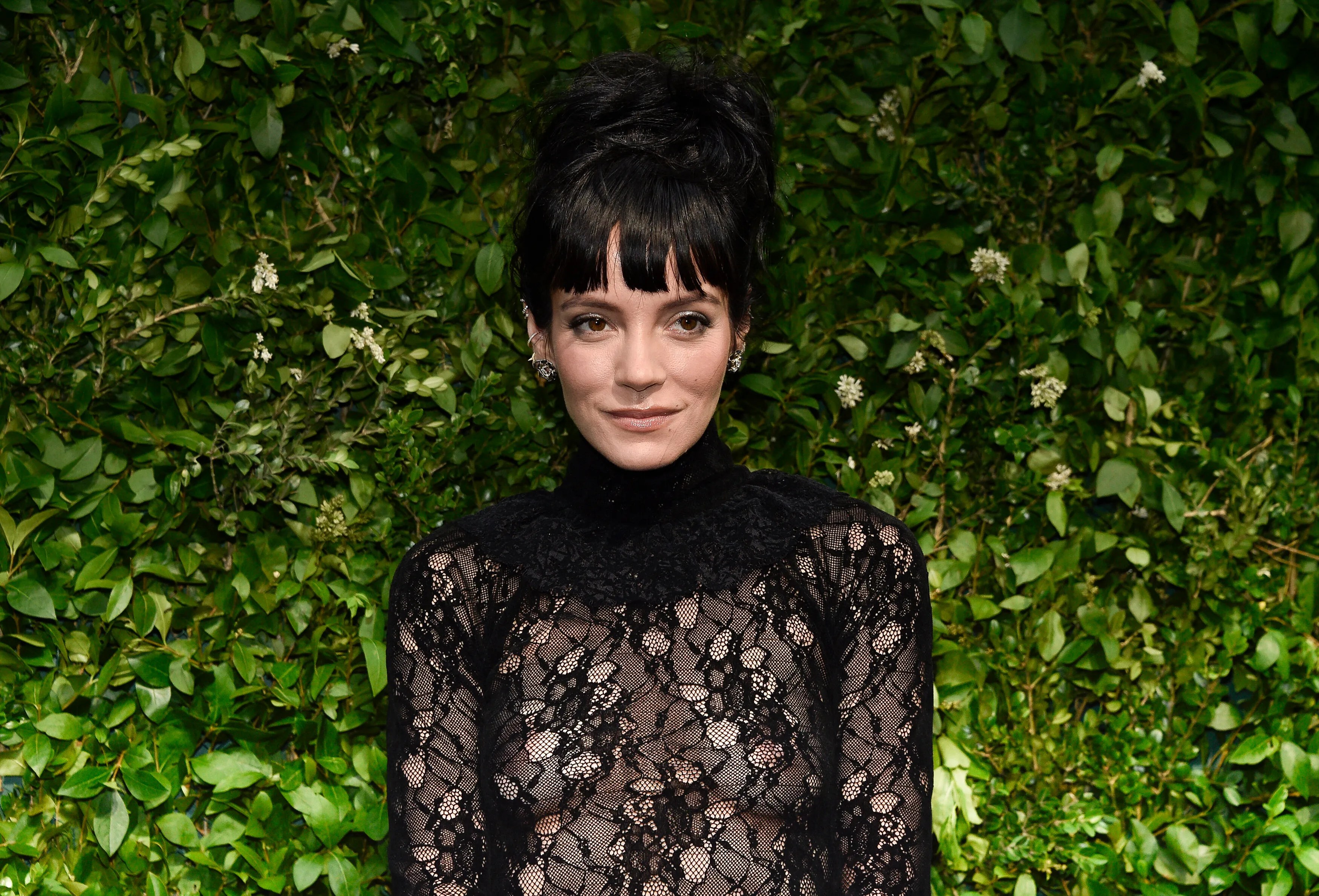 Lily Allen Claims She's 'Not In A Great Place' And 'Not Eating' In Frank Mental Health Discussion