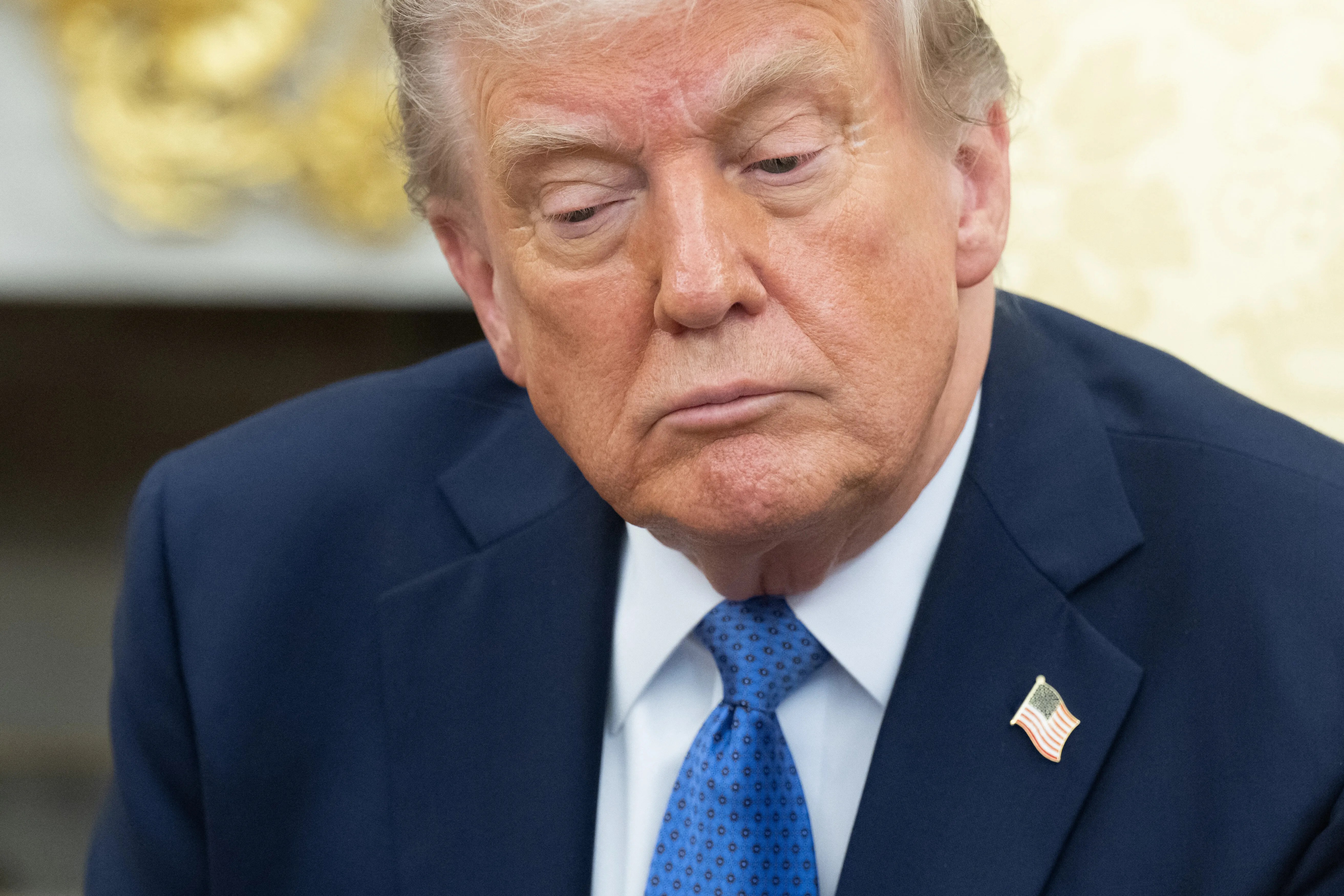 Huffpost brings Trump's fired workers to White House reporters' dinner