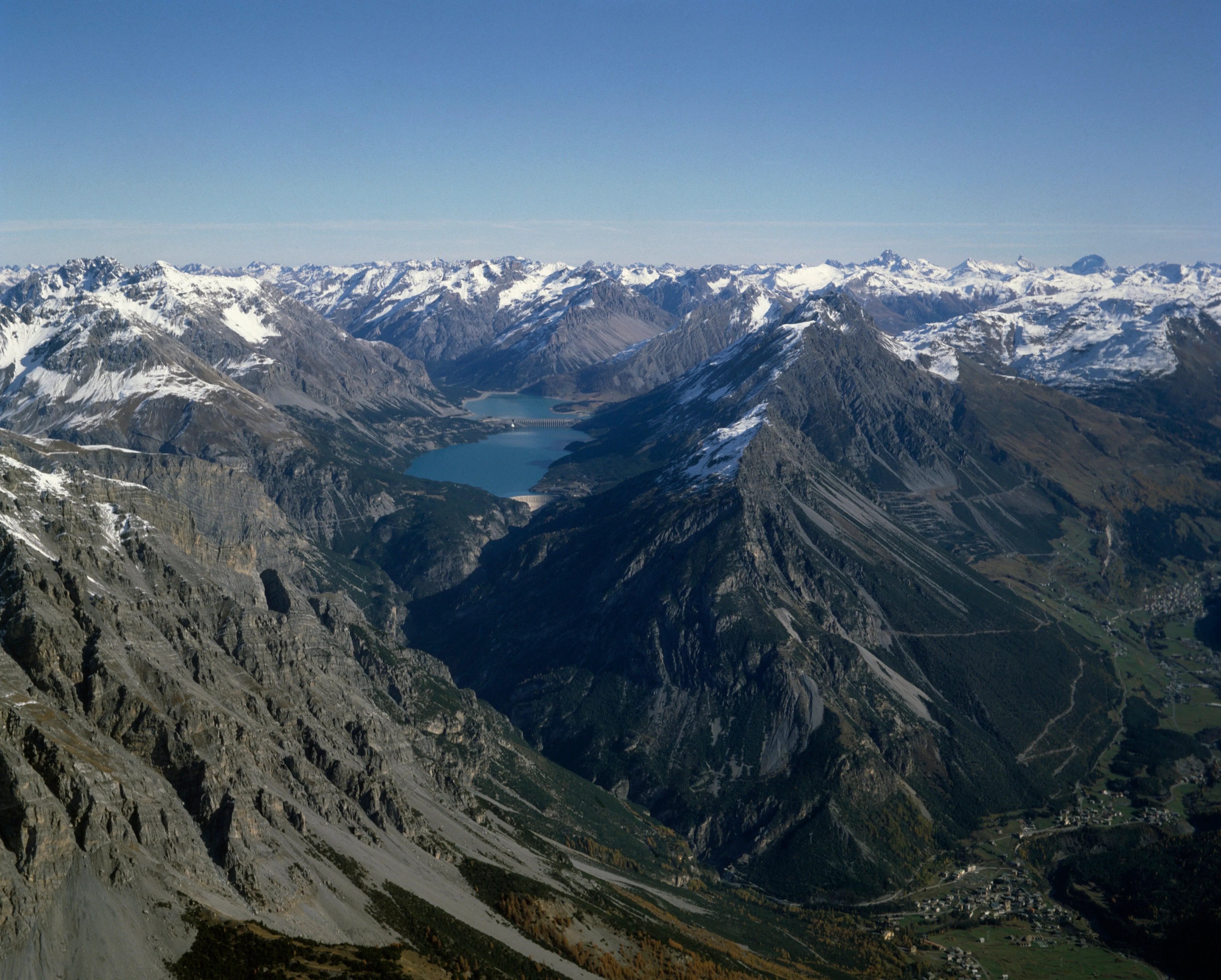 Photographer Makes Stunning Prehistoric Discovery Near Italian Winter Olympic Venue