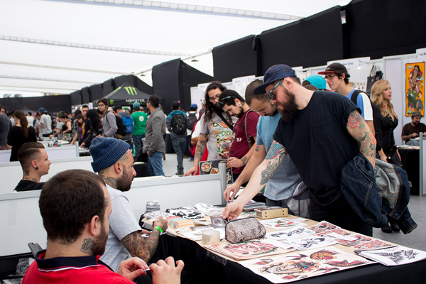 Una Convención Para Los Amantes De Los Tatuajes En La Cdmx - Máspormás 400_x_600_jpg