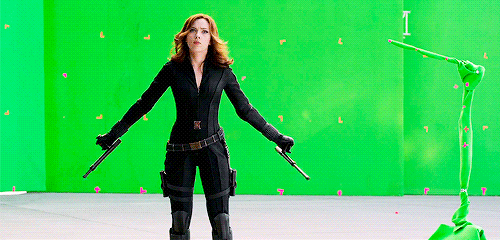 绿巨人 黑寡妇 gif