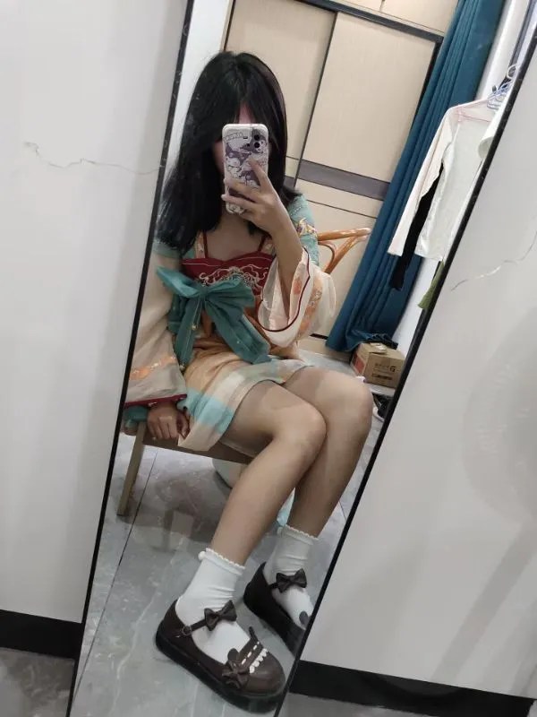 是嚯嚯呀-推特门槛视图[26P1V181MB]