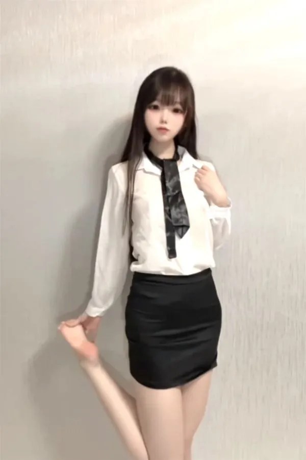 小粉喵-极品舞姬高撸点裸舞[38V811MB]