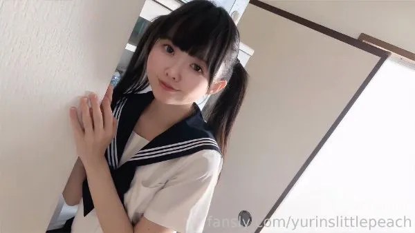 yurinslittlepeach-新增 黑裙JK服多体位啪啪1V713M