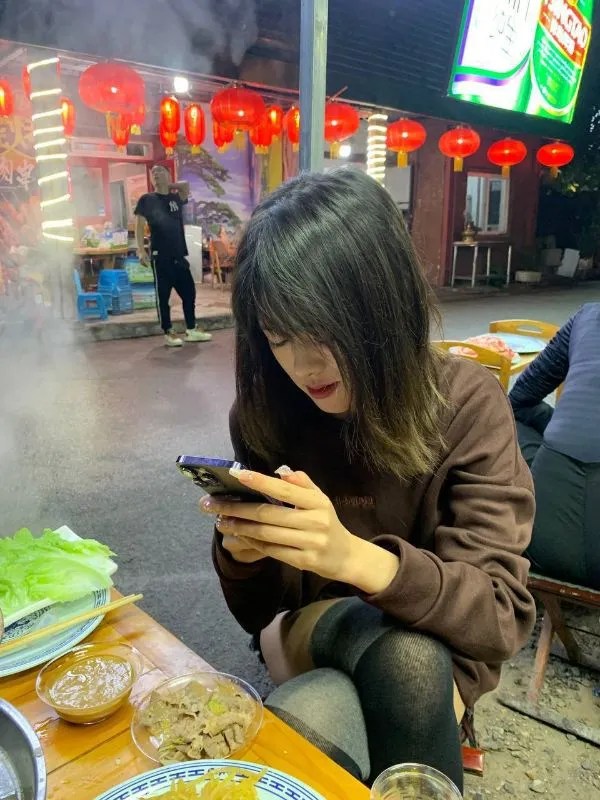分手后被渣男流出的视频20岁河南大二女生被男友无套开着闪光灯拍摄[381M]