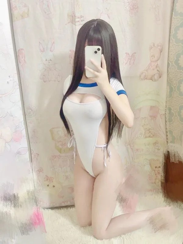 水桃酱 – 大奶白虎萝莉订阅私拍福利[119P79V524MB]