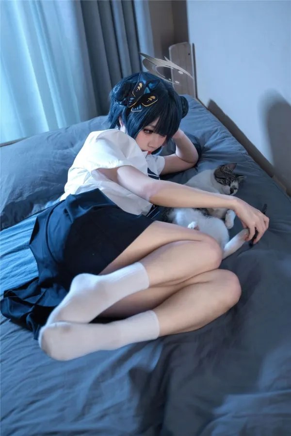 清水凪 – 龙华妃咲 JK (蔚蓝档案)[52P 523M]