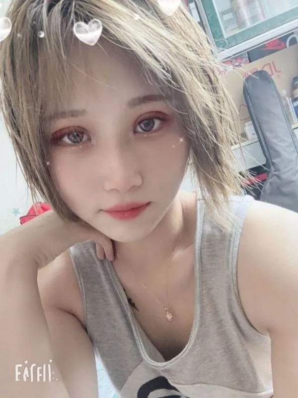 全网疯求的上海丽丽事件19岁情侣吵架后男生把私密视频发朋友圈