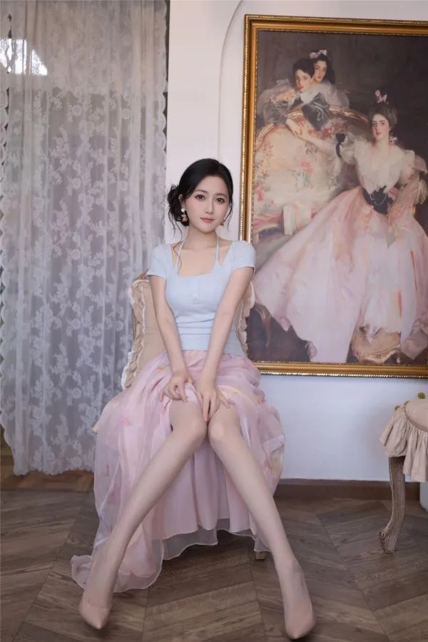 秀人网鱼子酱-原版最新内购作品《森系》[120P2.61G]