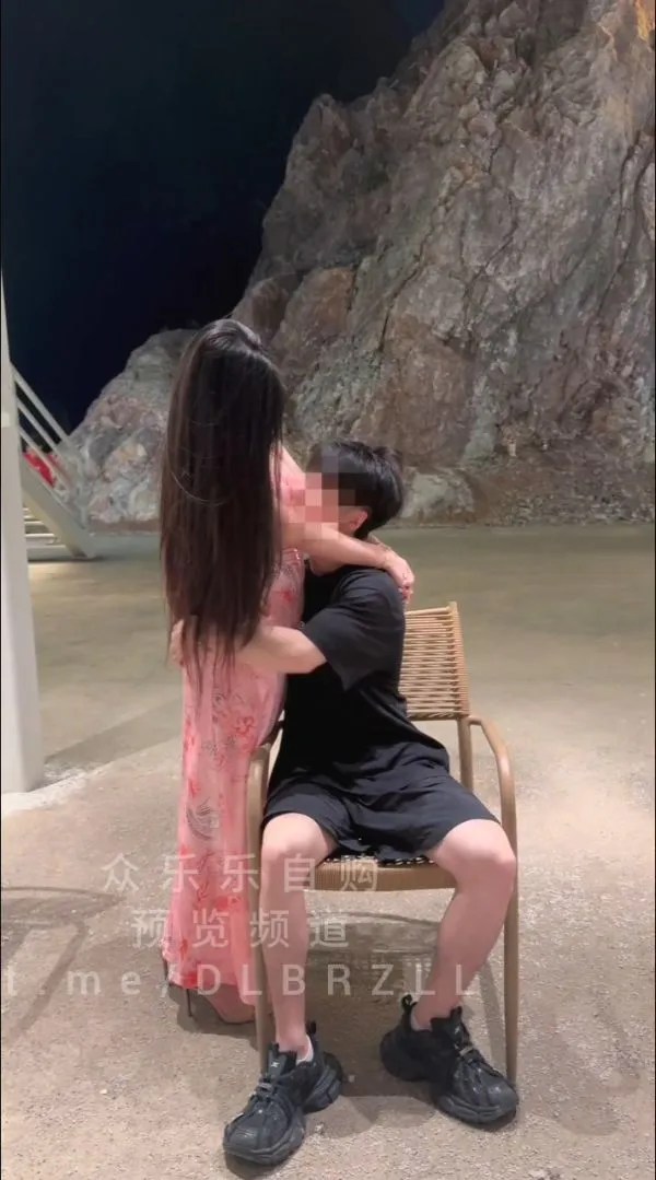 晴宝-广深第一楼凤反差婊骚母狗土豪国庆伴游超顶色元素[2V1.53GB]