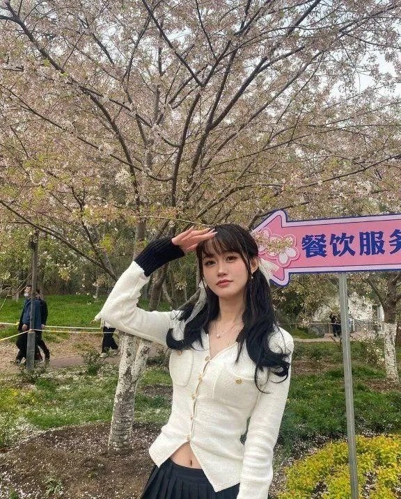 北京石景山北方工业大学-明星颜值学生情侣长达几年时间的爱情故事[31V2.16GB]