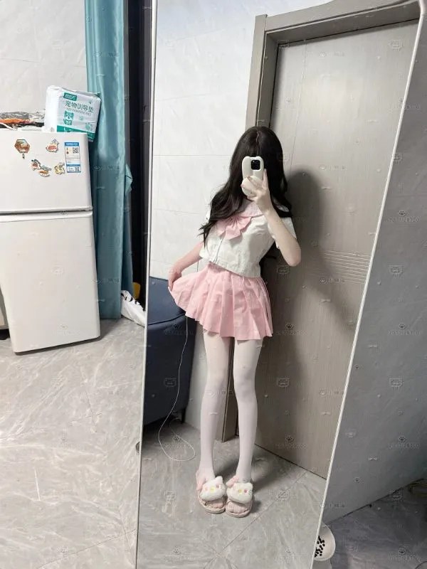 猫猫咪-可爱JK大奶小萝莉香甜白嫩甜美清纯诱惑完美结合校花母狗极度反差[69V909MB]