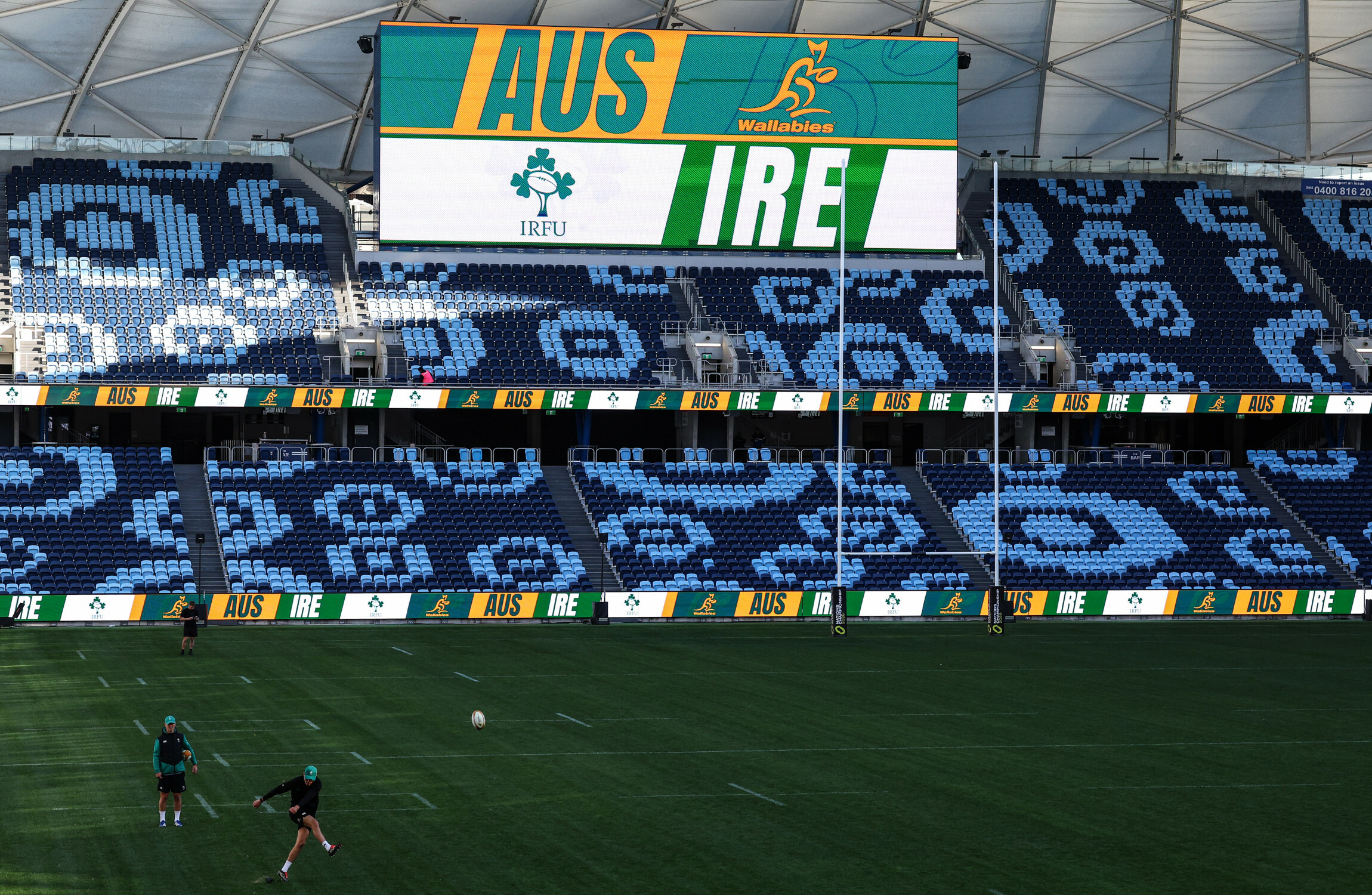 Irish supporters flood Sydney as Ireland begin Nations