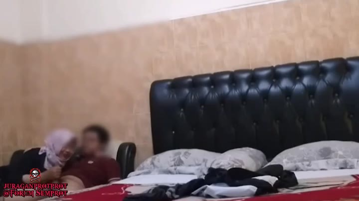 Puasin Binor Hijab Montok Kesepian Dood Stream