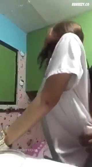 Ngajakin Temen Adeknya Ngewe Video Viral Bokep Terbaru