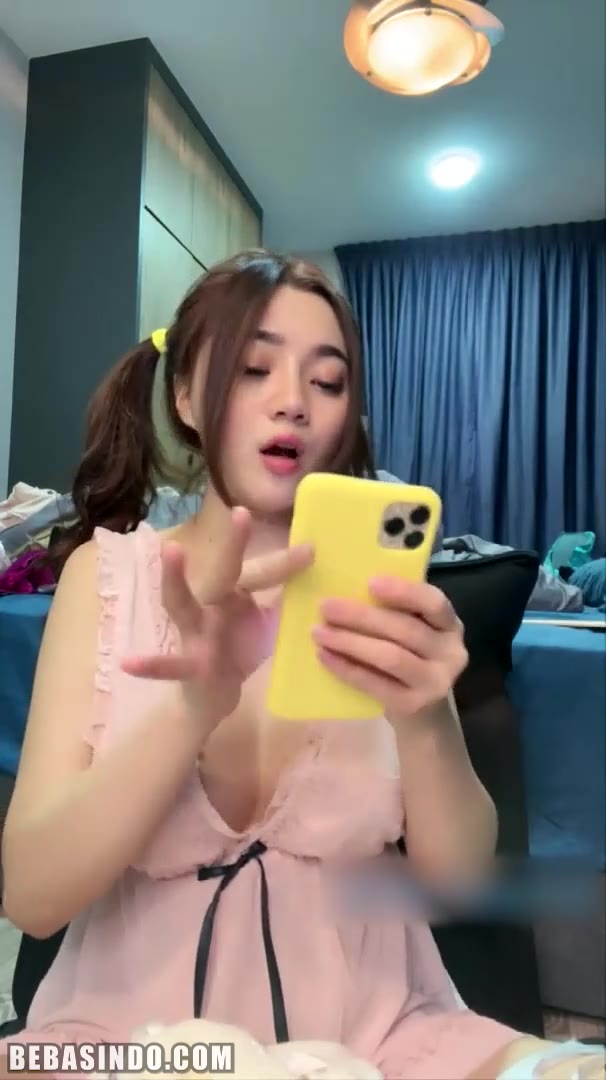 Sugar Baby Belahan Dada Mulus Bokepind Video Viral