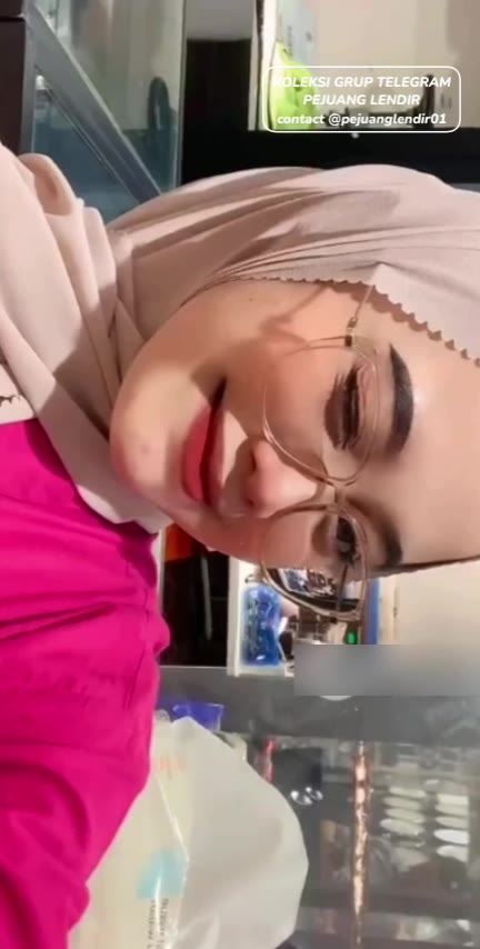 Tiktoker Ukhti Adelia Yang Lagi Viral Asupan