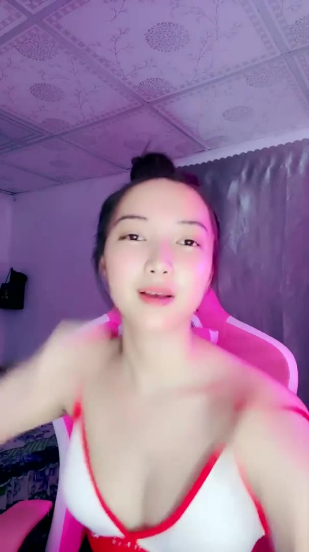 Uting Pink Gadis Muda Miss Ngan Shin Id Mango