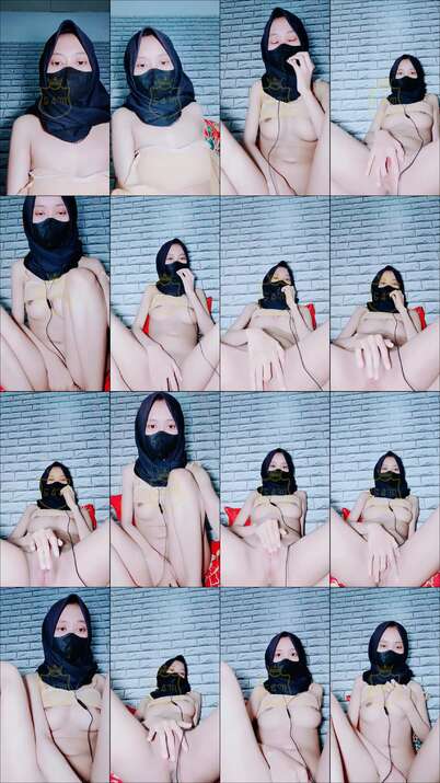 Poster for Bokep Jilbab Vcs Bersama Miss Dyra Colmek Bugil Desahin