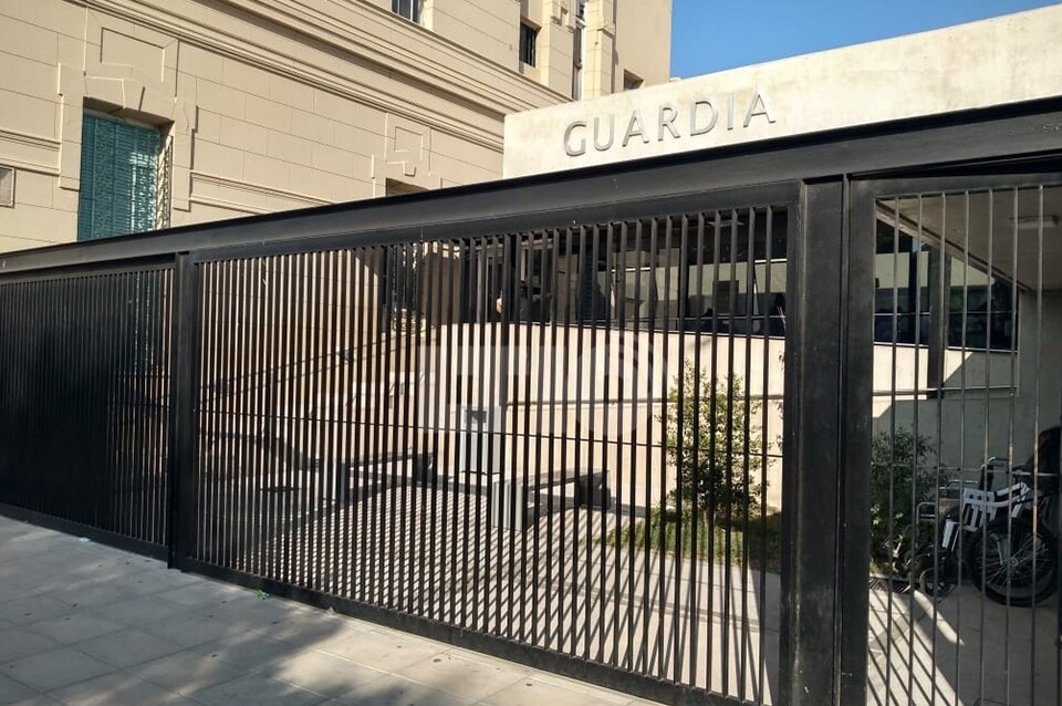 Hospital José María Cullen.jpeg