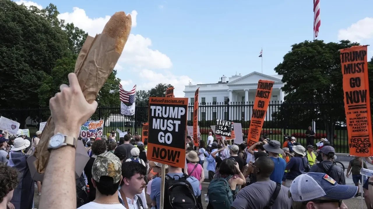 DOJ Declines to Charge D.C. Sandwich Protestor