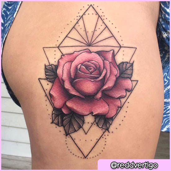 Tatuaggi Rosa - 35 Magnifiche Idee Per Il Tuo Prossimo Tatuaggio Floreale! 550_x_550_jpg