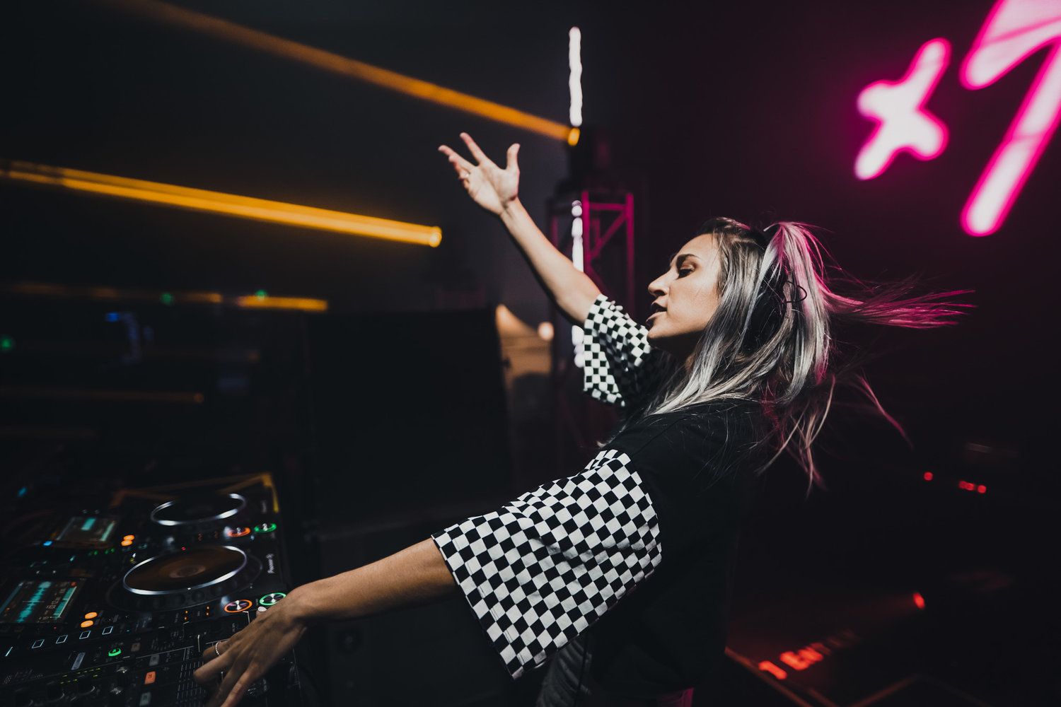 Crafting a sustainable music career requires clear planning and a solid blueprint. Ensure your music career goals are specific and measurable.