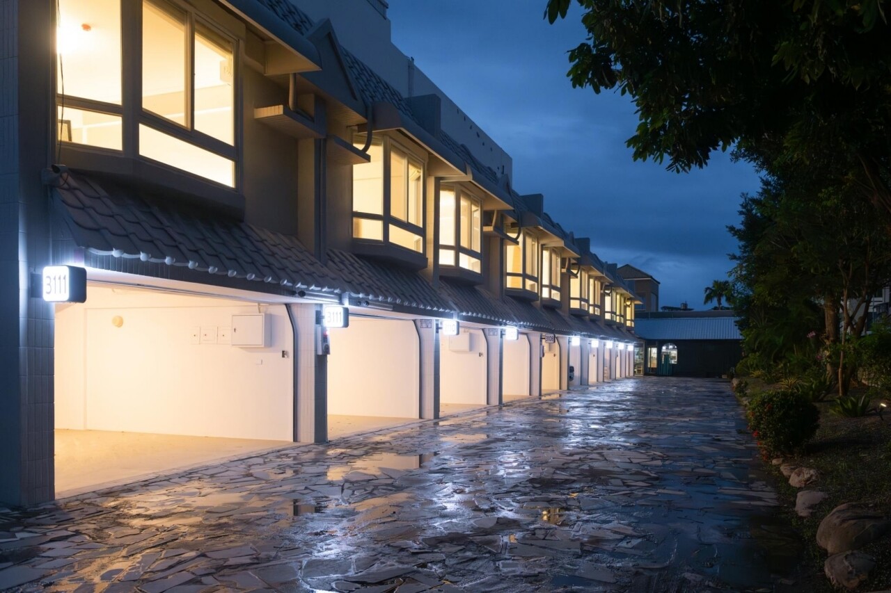 這張圖片的 alt 屬性值為空，它的檔案名稱為 Home-Rest-Hotel-Chunghua-2.jpg